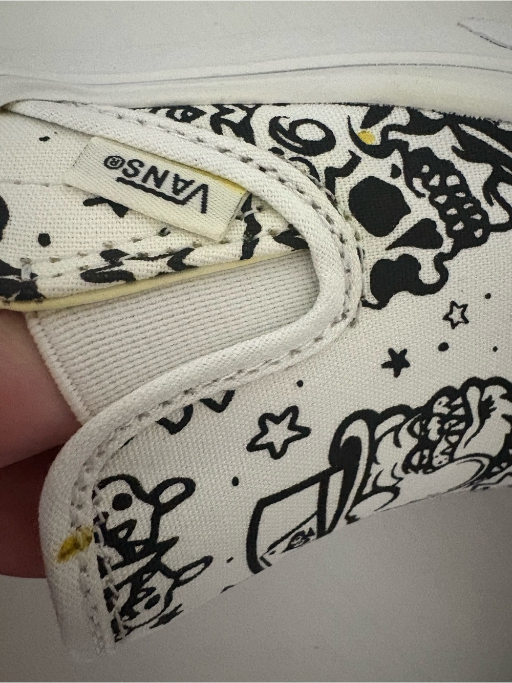 NWT- Vans White Slip-On Sneakers with Tattoo-Style Graphics-with Markers - Picture 12 of 13